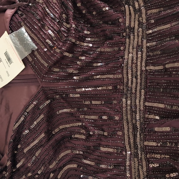 $598 Current Style NWT MacDuggal Special Occasion Gown 16 - Picture 8 of 10